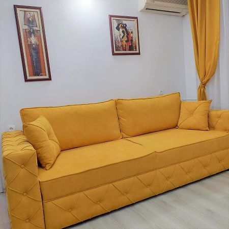 City Lux Square Apartments Скоп'є Екстер'єр фото