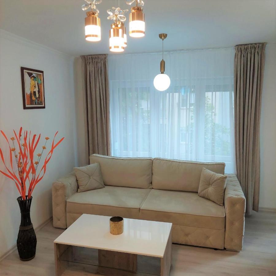 City Lux Square Apartments Скоп'є Екстер'єр фото
